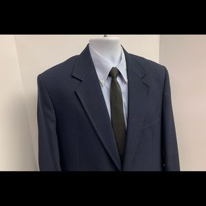 Amesbury Navy Blue Blazer Size 42R